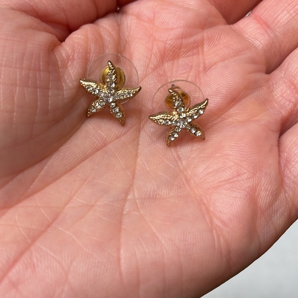 Starfish Earrings - Picture 1 of 4